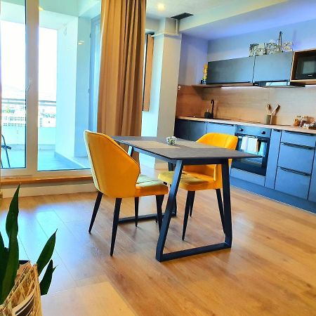 Eriss Studio Suite - Ozone Building Apartment Κλουζ-Ναπόκα Εξωτερικό φωτογραφία