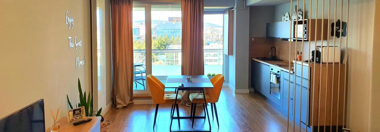 Eriss Studio Suite - Ozone Building Apartment Κλουζ-Ναπόκα Εξωτερικό φωτογραφία